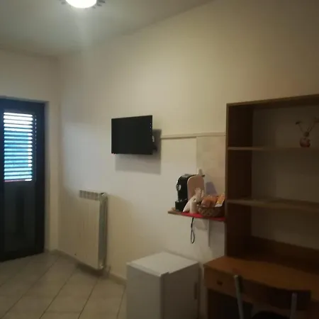 Raggio Di Sole לינה וארוחת בוקר