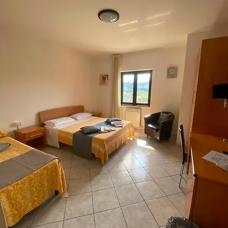 Raggio Di Sole Bed & Breakfast